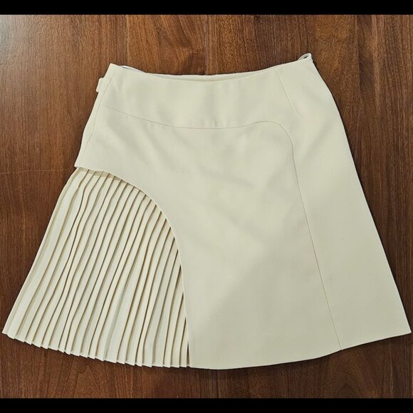 Karen Millen Tailored Buckle Detail Pleated Mini Skirt, NWT - Picture 8 of 8